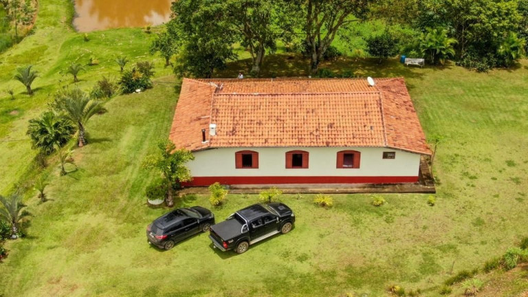 Imagem Fazenda à Venda, 40 m² em Parque Dom Bosco - Cachoeira Paulista Imagem Fazenda à Venda, 40 m² em Parque Dom Bosco - Cachoeira Paulista