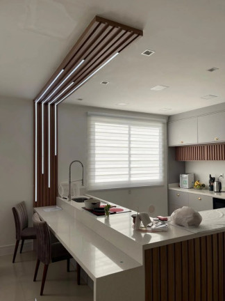 Imagem Casa com 3 Quartos à Venda, 402 m² em Centro - Camboriú Imagem Casa com 3 Quartos à Venda, 402 m² em Centro - Camboriú