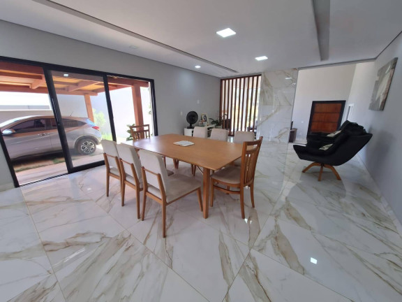 Imagem Casa com 4 Quartos à Venda, 1.105 m² em Botucatu Imagem Casa com 4 Quartos à Venda, 1.105 m² em Botucatu