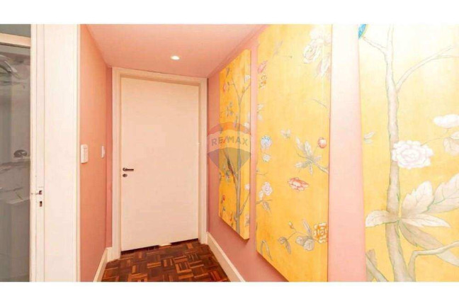 Imagem Apartamento com 3 Quartos à Venda, 111 m² em Moinhos De Vento - Porto Alegre Imagem Apartamento com 3 Quartos à Venda, 111 m² em Moinhos De Vento - Porto Alegre