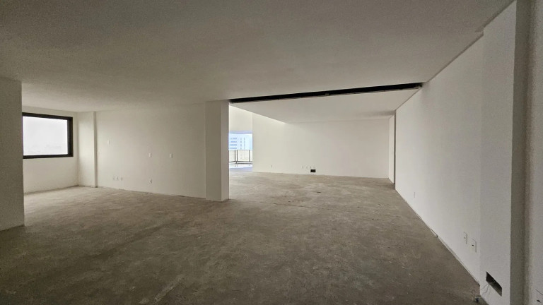 Imagem Apartamento com 4 Quartos à Venda, 278 m² em America - Joinville