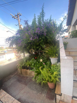 Imagem Casa com 3 Quartos à Venda, 285 m² em Jardim Do Estádio - Santo André Imagem Casa com 3 Quartos à Venda, 285 m² em Jardim Do Estádio - Santo André