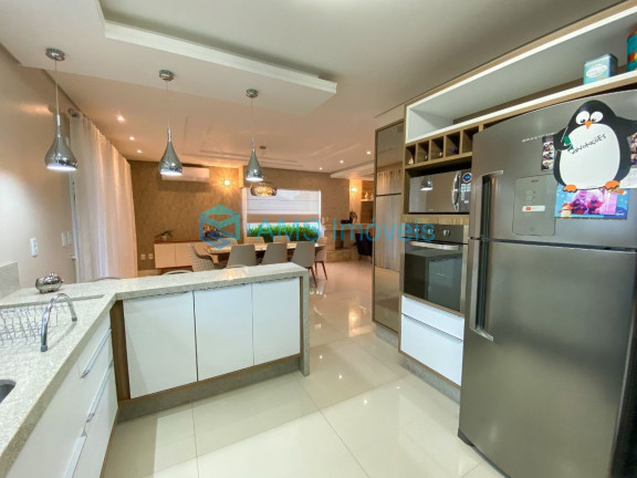 Imagem Casa com 3 Quartos à Venda, 263 m² em Estancia Velha - Canoas Imagem Casa com 3 Quartos à Venda, 263 m² em Estancia Velha - Canoas