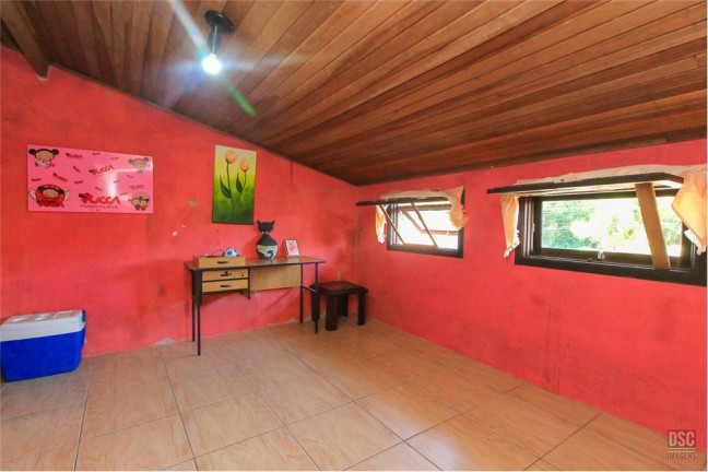 Imagem Casa com 3 Quartos à Venda, em Serraria - Porto Alegre Imagem Casa com 3 Quartos à Venda, em Serraria - Porto Alegre