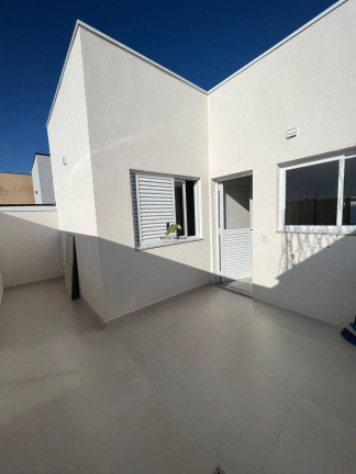 Imagem Casa com 2 Quartos à Venda, 75 m²