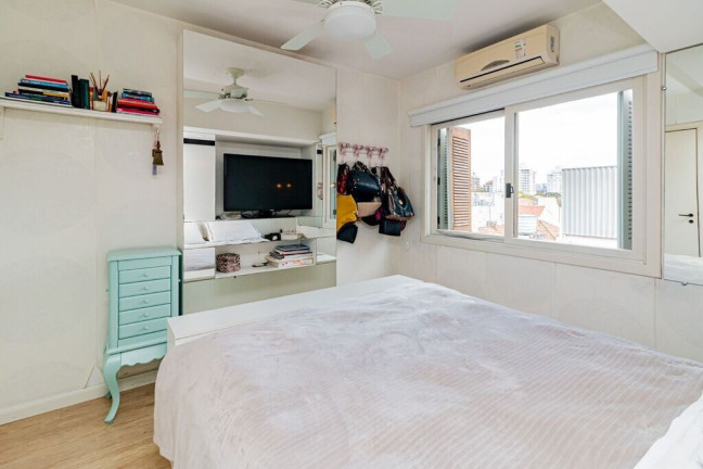 Imagem Apartamento com 3 Quartos à Venda, 114 m² em Higienópolis - Porto Alegre Imagem Apartamento com 3 Quartos à Venda, 114 m² em Higienópolis - Porto Alegre