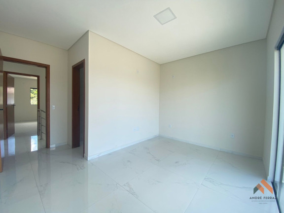 Imagem Casa com 2 Quartos à Venda, 98 m² Imagem Casa com 2 Quartos à Venda, 98 m²