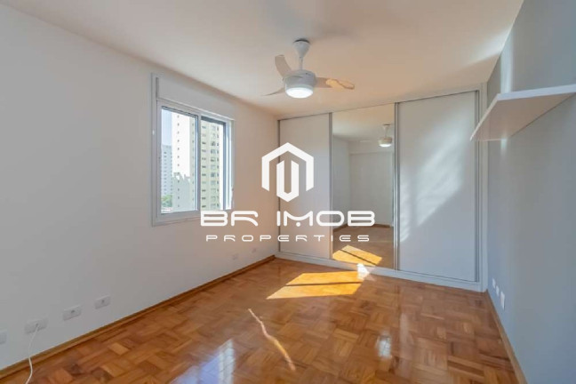 Imagem Imóvel com 3 Quartos à Venda, 105 m² em Moema - São Paulo Imagem Imóvel com 3 Quartos à Venda, 105 m² em Moema - São Paulo