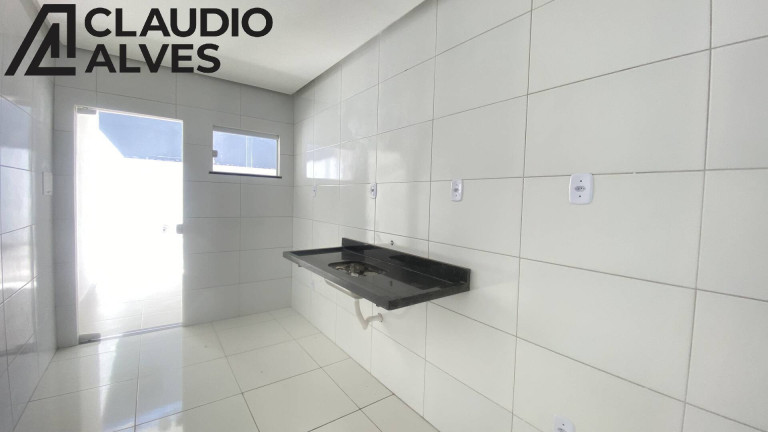 Imagem Casa com 2 Quartos à Venda, 80 m² em Mangabeira - Feira De Santana Imagem Casa com 2 Quartos à Venda, 80 m² em Mangabeira - Feira De Santana