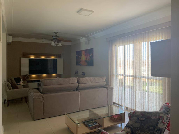 Imagem Casa com 4 Quartos à Venda, 1.032 m² em Jarinu