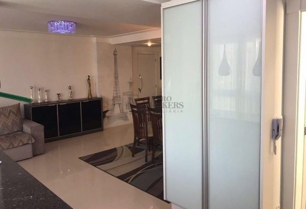 Imagem Apartamento com 3 Quartos à Venda, 129 m² em Centro - Balneário Camboriú Imagem Apartamento com 3 Quartos à Venda, 129 m² em Centro - Balneário Camboriú
