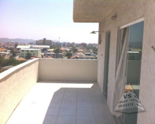 Imagem Cobertura com 3 Quartos à Venda, 160 m² em Braga - Cabo Frio