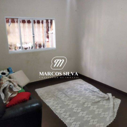 Imagem Casa com 4 Quartos à Venda, 256 m² em Luizote De Freitas - Uberlândia Imagem Casa com 4 Quartos à Venda, 256 m² em Luizote De Freitas - Uberlândia