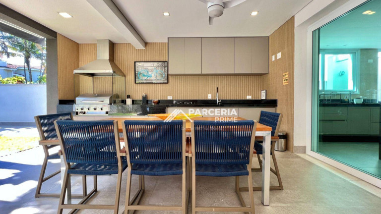 Imagem Casa com 6 Quartos à Venda, 380 m² em Riviera Módulo 21 - Bertioga Imagem Casa com 6 Quartos à Venda, 380 m² em Riviera Módulo 21 - Bertioga