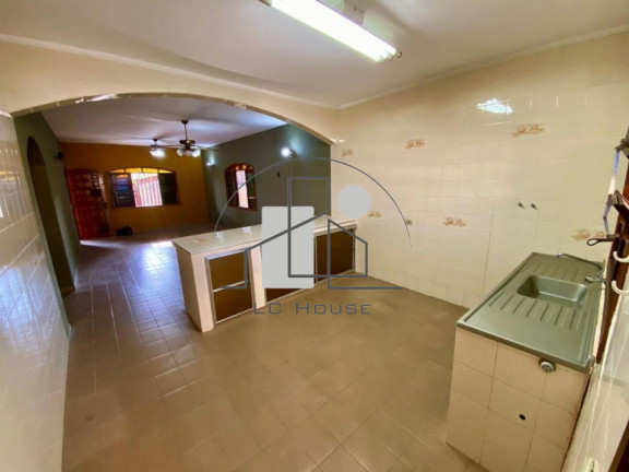 Imagem Casa com 3 Quartos à Venda, 100 m² em Balneário Gaivota - Itanhaém