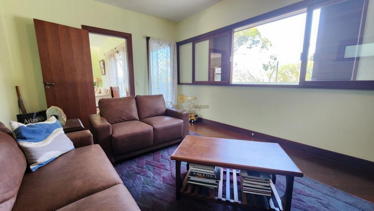 Imagem Casa com 3 Quartos à Venda, 450 m² em Golfe - Teresópolis Imagem Casa com 3 Quartos à Venda, 450 m² em Golfe - Teresópolis