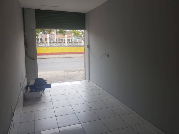 Imagem Loja para Alugar, 75 m² em Olaria - Rio De Janeiro Imagem Loja para Alugar, 75 m² em Olaria - Rio De Janeiro