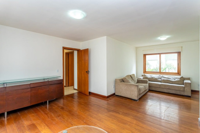 Imagem Apartamento com 3 Quartos à Venda, 124 m² em Petrópolis - Porto Alegre Imagem Apartamento com 3 Quartos à Venda, 124 m² em Petrópolis - Porto Alegre