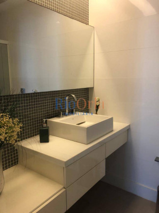 Imagem Apartamento com 3 Quartos à Venda, 220 m² em Barra Da Tijuca - Rio De Janeiro