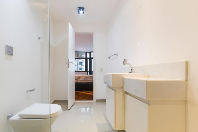Imagem Apartamento com 1 Quarto à Venda, 86 m² em Ipanema - Rio De Janeiro Imagem Apartamento com 1 Quarto à Venda, 86 m² em Ipanema - Rio De Janeiro