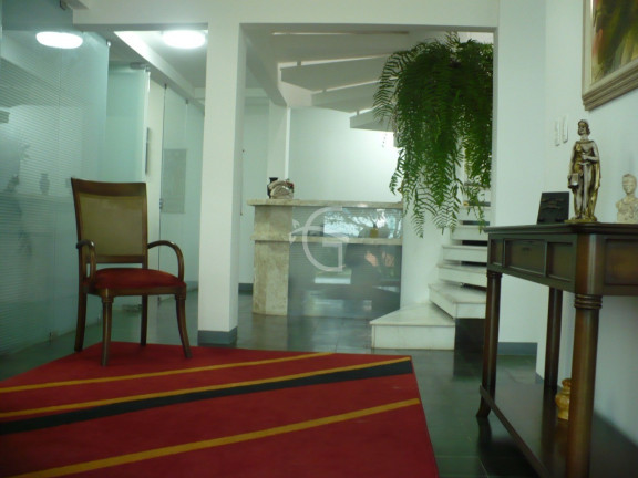 Imagem Casa com 5 Quartos à Venda, em Boa Vista - Joinville Imagem Casa com 5 Quartos à Venda, em Boa Vista - Joinville