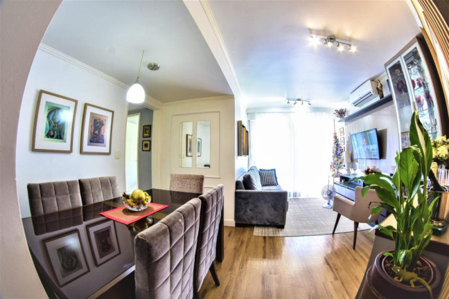 Imagem Apartamento com 2 Quartos à Venda, 65 m² em Petrópolis - Porto Alegre Imagem Apartamento com 2 Quartos à Venda, 65 m² em Petrópolis - Porto Alegre