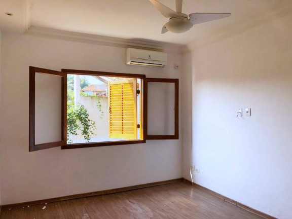 Imagem Casa com 3 Quartos à Venda, 380 m² em Chácara Vale Do Rio Cotia - Carapicuíba Imagem Casa com 3 Quartos à Venda, 380 m² em Chácara Vale Do Rio Cotia - Carapicuíba