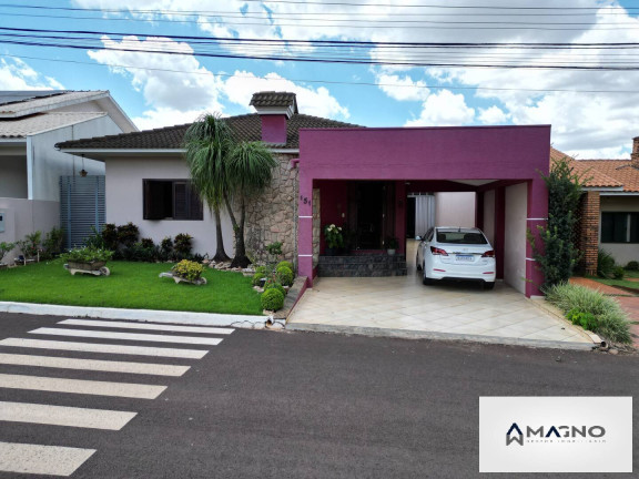 Casa de Condomínio com 4 Quartos à Venda, 390 m² em Parque Verde - Cascavel
