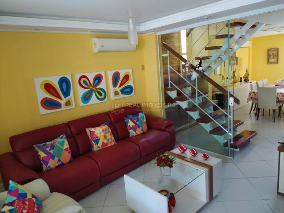 Imagem Casa com 3 Quartos à Venda, 200 m² em Taquara - Rio De Janeiro Imagem Casa com 3 Quartos à Venda, 200 m² em Taquara - Rio De Janeiro