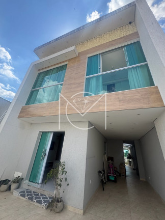 Casa com 3 Quartos à Venda, 180 m² em São Pedro - Esmeraldas