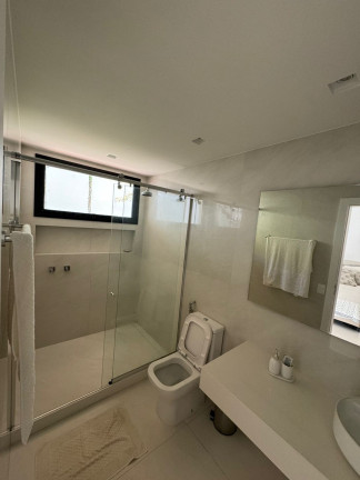 Imagem Casa de Condomínio com 7 Quartos à Venda, 1.900 m² em Centro - Mangaratiba