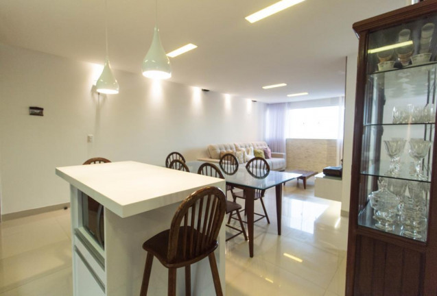 Imagem Apartamento com 2 Quartos à Venda, 96 m² em Cocó - Fortaleza