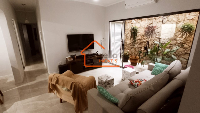 Imagem Casa com 3 Quartos à Venda, 190 m² em Jardim Longatto - Mogi Mirim Imagem Casa com 3 Quartos à Venda, 190 m² em Jardim Longatto - Mogi Mirim