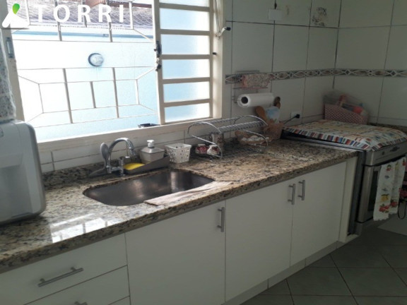 Imagem Casa com 4 Quartos à Venda, 265 m² em Vila Assis - Sorocaba Imagem Casa com 4 Quartos à Venda, 265 m² em Vila Assis - Sorocaba