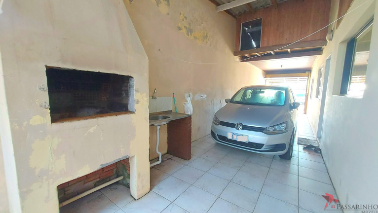 Imagem Casa com 6 Quartos à Venda, 220 m² em Getúlio Vargas - Torres Imagem Casa com 6 Quartos à Venda, 220 m² em Getúlio Vargas - Torres