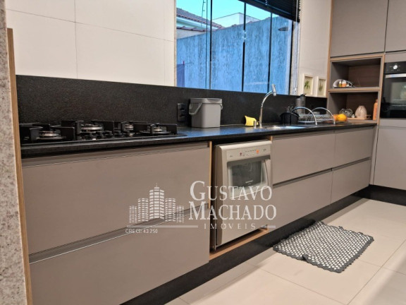 Imagem Casa com 3 Quartos à Venda, 200 m² em Aero Clube - Volta Redonda Imagem Casa com 3 Quartos à Venda, 200 m² em Aero Clube - Volta Redonda