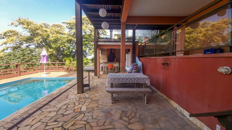 Imagem Casa com 4 Quartos à Venda, 429 m² em Piratininga - Niterói Imagem Casa com 4 Quartos à Venda, 429 m² em Piratininga - Niterói