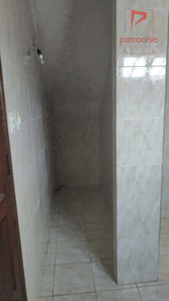 Imagem Casa com 3 Quartos à Venda, 203 m² em Tomba - Feira De Santana Imagem Casa com 3 Quartos à Venda, 203 m² em Tomba - Feira De Santana