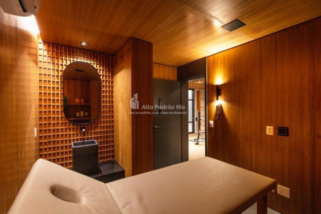Imagem Apartamento com 3 Quartos à Venda, 164 m² em Lagoa - Rio De Janeiro Imagem Apartamento com 3 Quartos à Venda, 164 m² em Lagoa - Rio De Janeiro