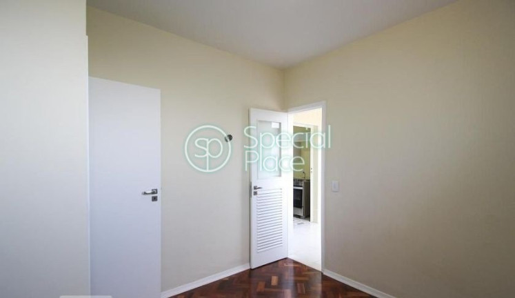 Imagem Apartamento com 3 Quartos à Venda, 200 m² em Moema - São Paulo Imagem Apartamento com 3 Quartos à Venda, 200 m² em Moema - São Paulo
