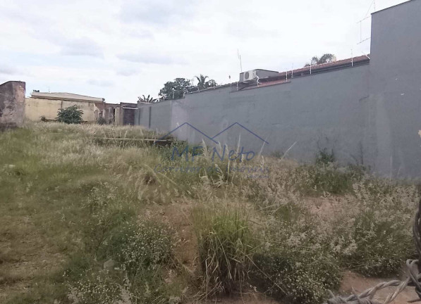 Imagem Terreno à Venda, 787 m² em Centro - Pirassununga