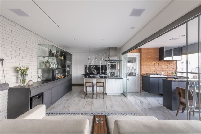 Imagem Apartamento com 2 Quartos à Venda, 95 m² em Vila Olímpia - São Paulo