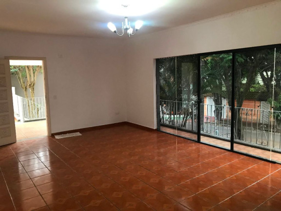 Casa com 3 Quartos à Venda, 250 m² em Vila Pinheirinho - Santo André