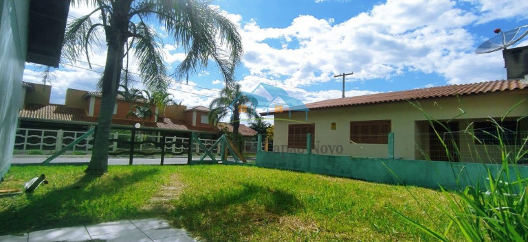 Imagem Casa com 4 Quartos à Venda, 150 m² em Capão Novo - Capão Da Canoa