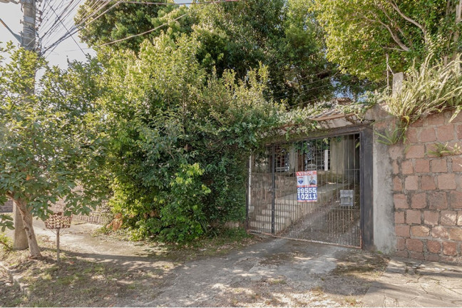 Imagem Casa com 3 Quartos à Venda, 250 m² em Espírito Santo - Porto Alegre Imagem Casa com 3 Quartos à Venda, 250 m² em Espírito Santo - Porto Alegre