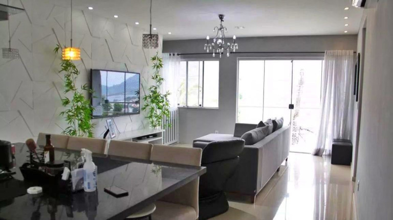Imagem Casa com 4 Quartos à Venda, 474 m² em São Francisco - Niterói Imagem Casa com 4 Quartos à Venda, 474 m² em São Francisco - Niterói