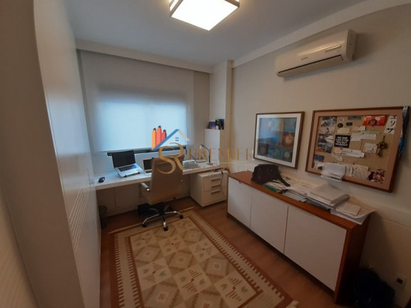 Imagem Apartamento com 3 Quartos à Venda, 96 m² em Centro - Florianópolis Imagem Apartamento com 3 Quartos à Venda, 96 m² em Centro - Florianópolis