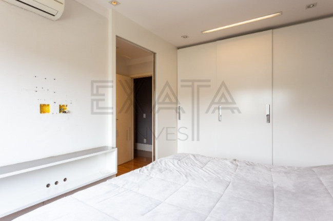 Imagem Imóvel com 4 Quartos à Venda, 207 m² em Cidade Jardim - São Paulo Imagem Imóvel com 4 Quartos à Venda, 207 m² em Cidade Jardim - São Paulo