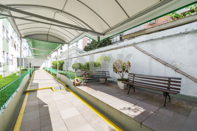 Imagem Apartamento com 2 Quartos à Venda, 61 m² em Menino Deus - Porto Alegre