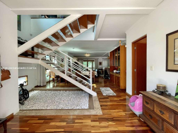 Imagem Casa à Venda, em Chácaras Das Paineiras - Carapicuíba Imagem Casa à Venda, em Chácaras Das Paineiras - Carapicuíba